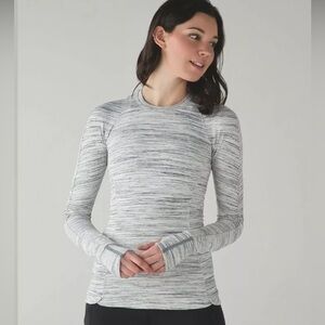 Lululemon 🍋Runderful Active Top White women Size 8 medium